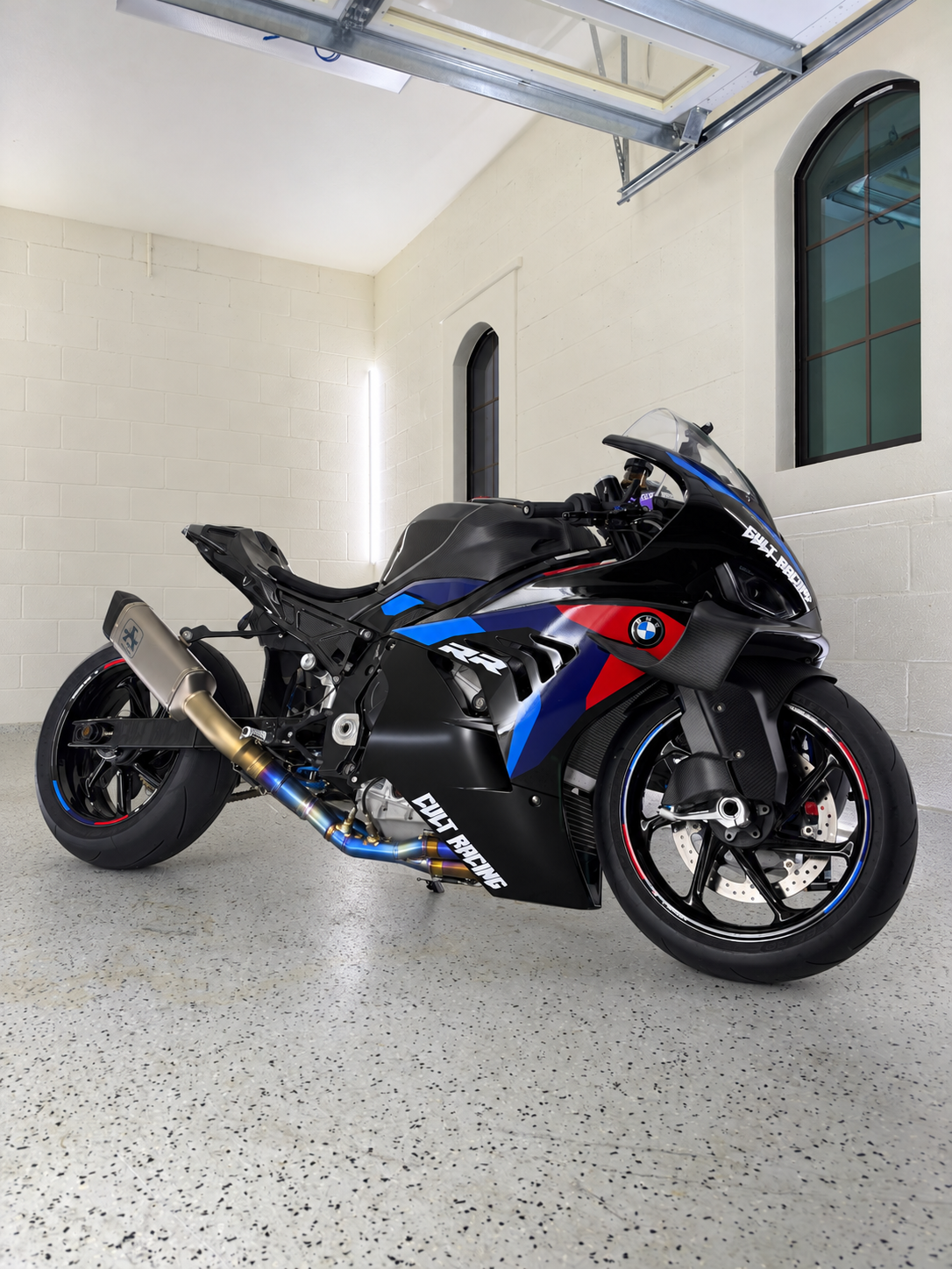Cult Racing sticker on bike, cleaned lifestyle photo 3
